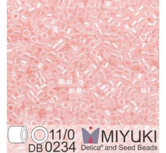 Miyuki Delica 11/0 - Baby Pink Ceylon 5g