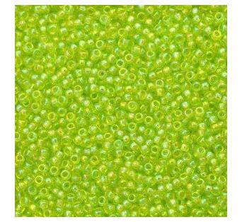 Toho - 15/0 - Trans-Rainbow Lime Green 5g